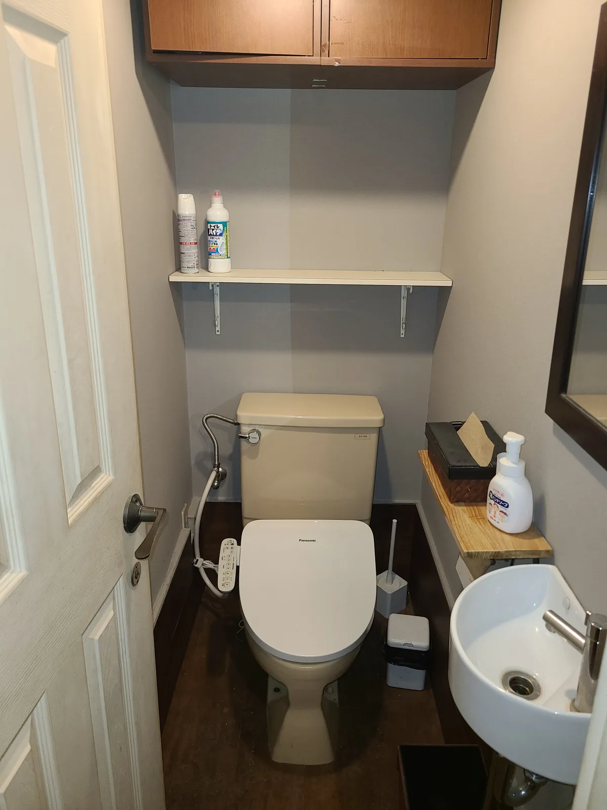 真鯛そばはなたば様トイレ改装工事 before